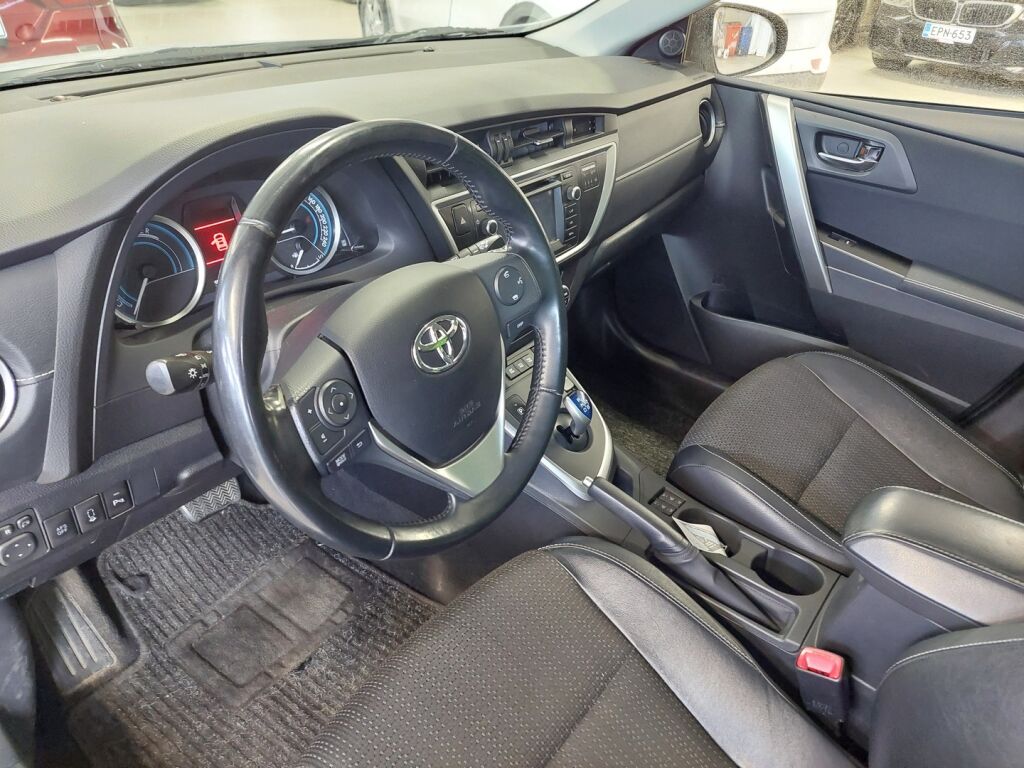 Toyota Auris 2013 Harmaa