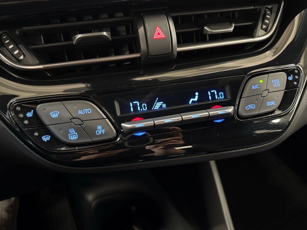 Toyota C-HR 2017 Hopea