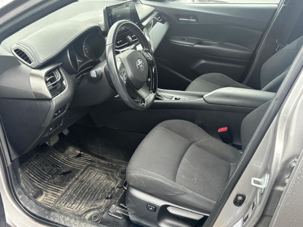 Toyota C-HR 2017 Hopea