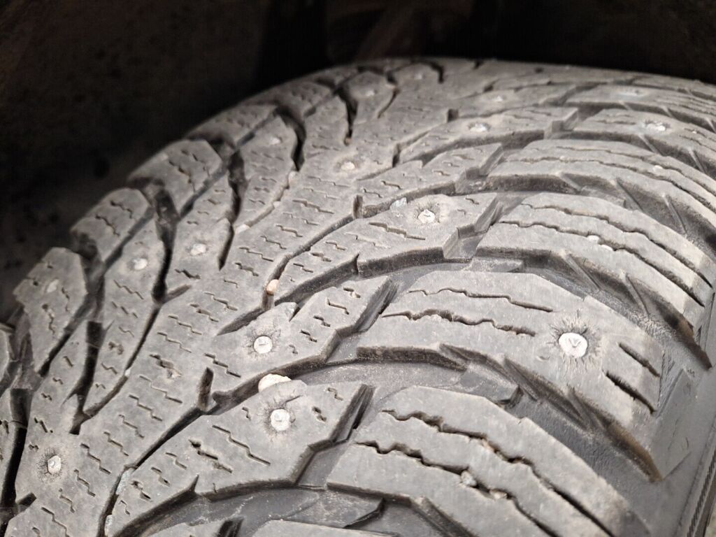 Volvo XC90 2017 Musta