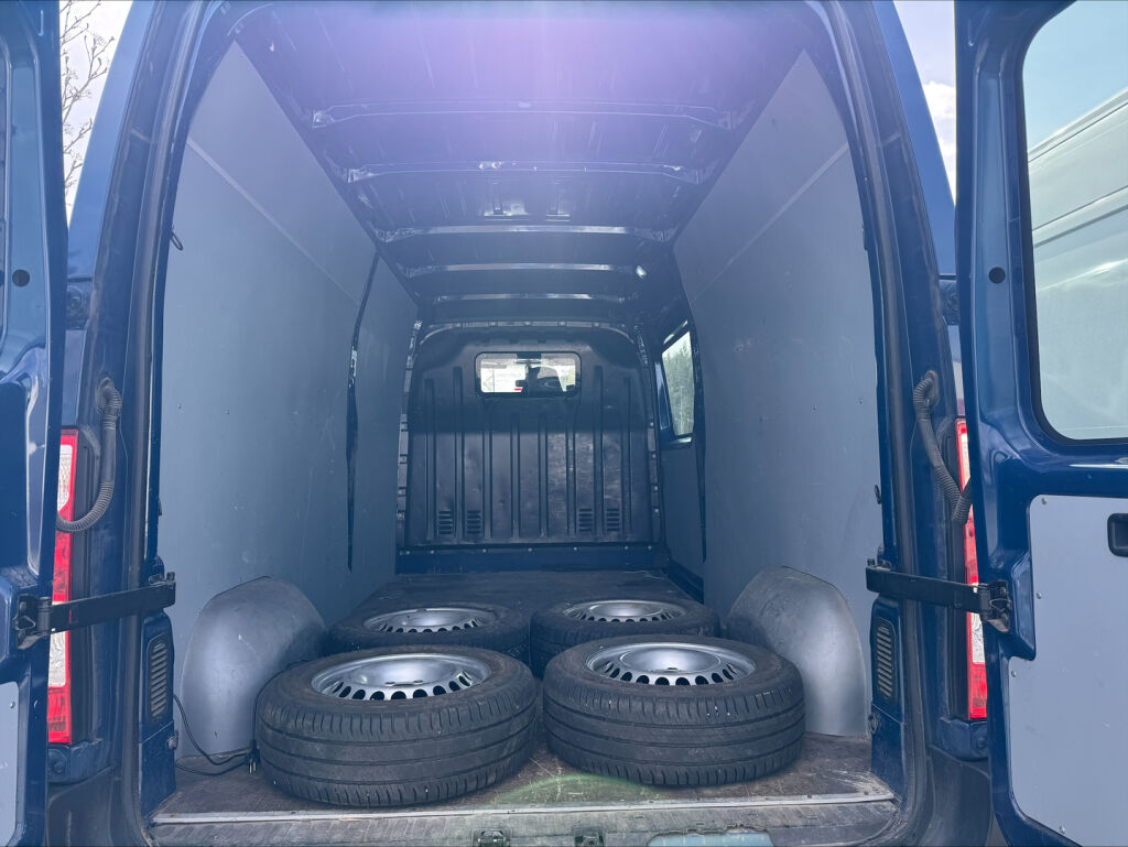 Opel Movano 2017 Sininen