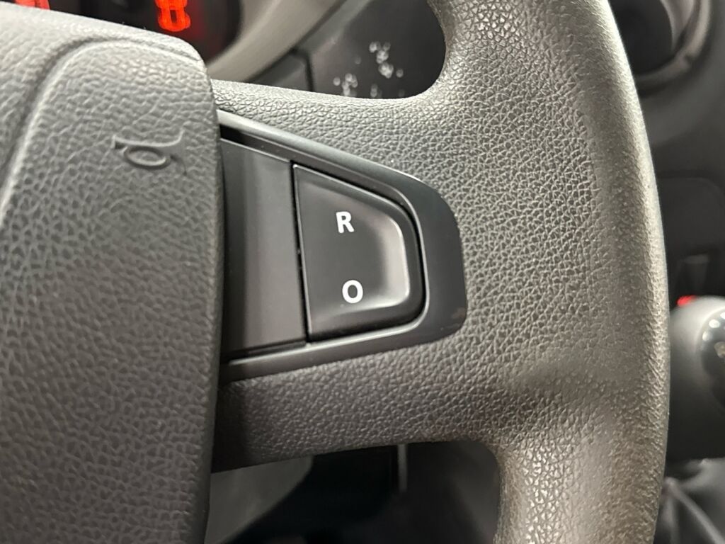 Opel Movano 2017 Sininen