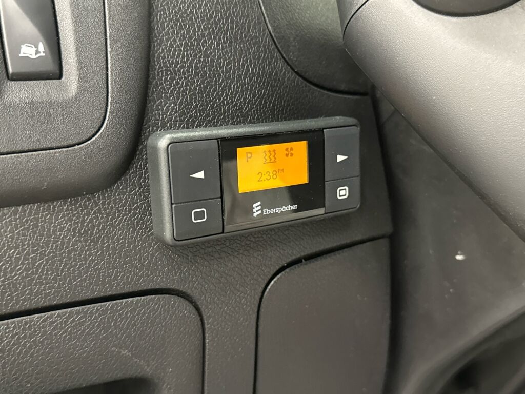 Opel Movano 2017 Sininen