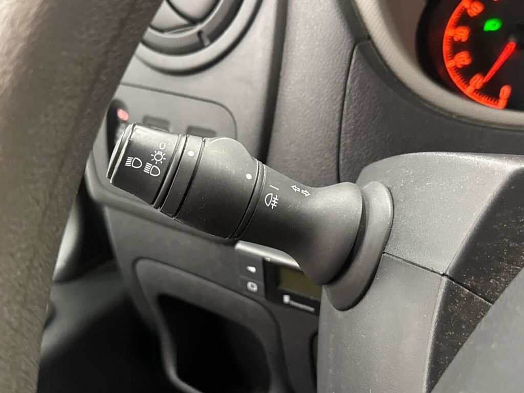 Opel Movano 2017 Sininen