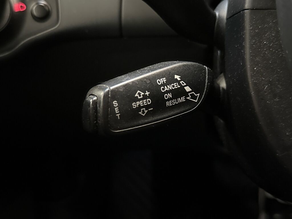 Audi A4 2014 Valkoinen