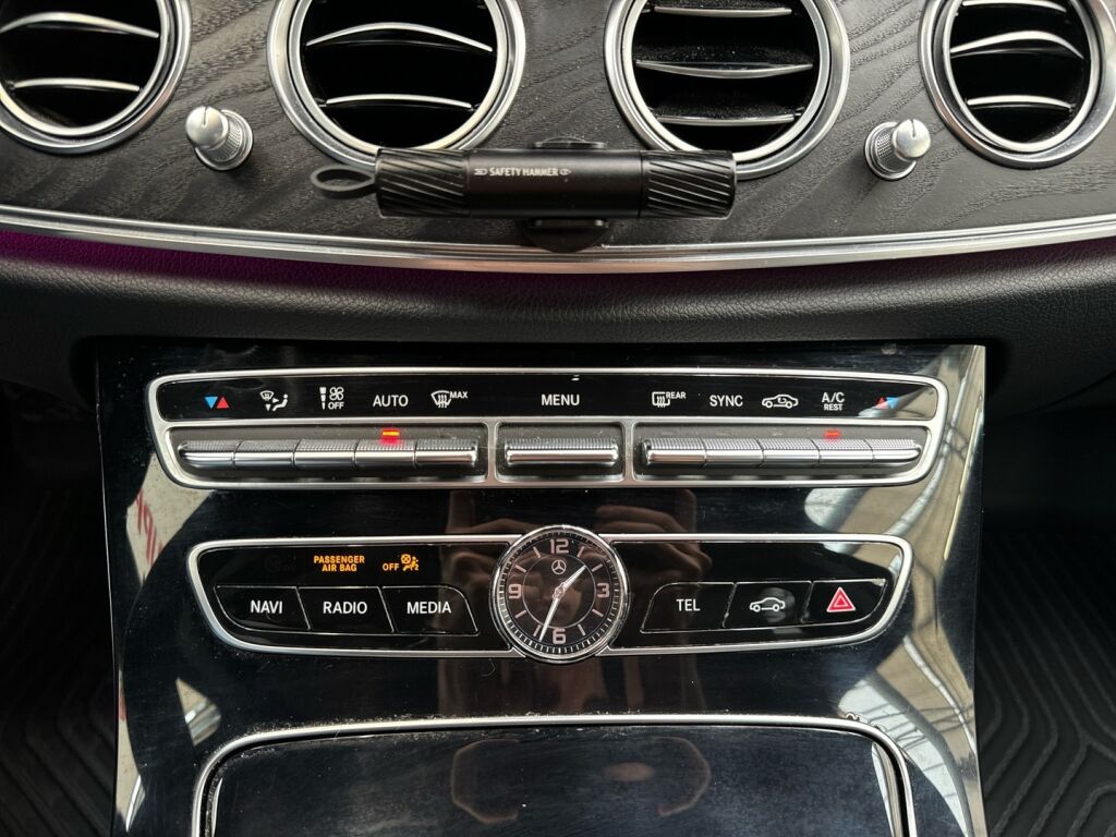 Mercedes-Benz E 2017 Valkoinen