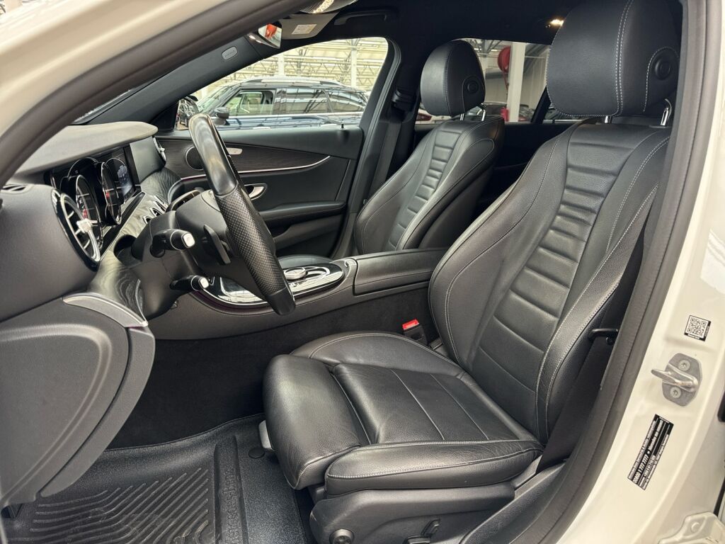 Mercedes-Benz E 2017 Valkoinen