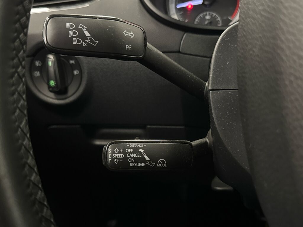 Skoda Octavia 2018 Harmaa