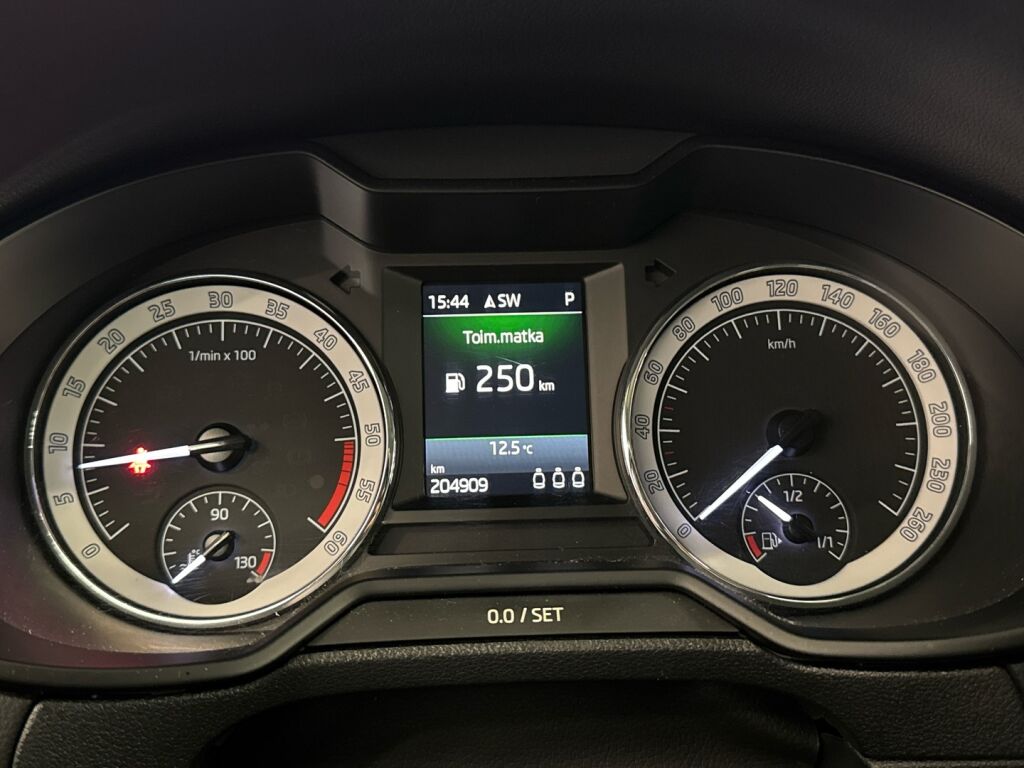 Skoda Octavia 2018 Harmaa