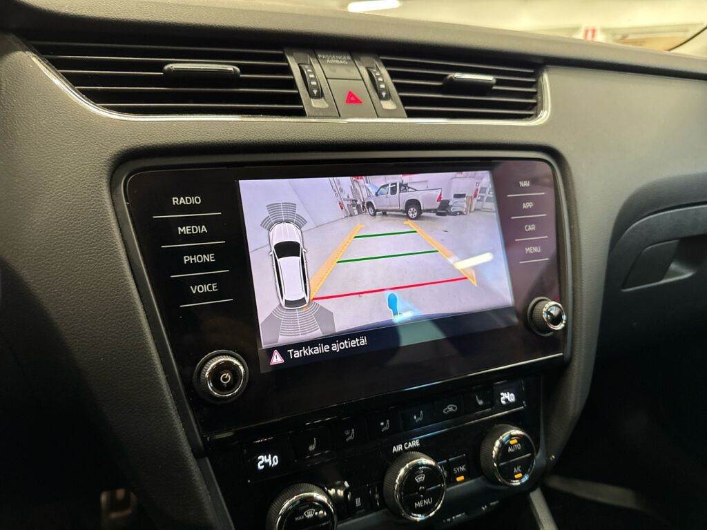 Skoda Octavia 2018 Harmaa