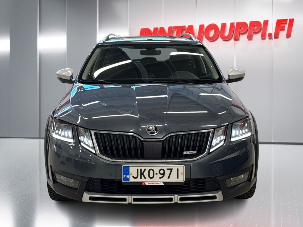 Skoda Octavia 2018 Harmaa