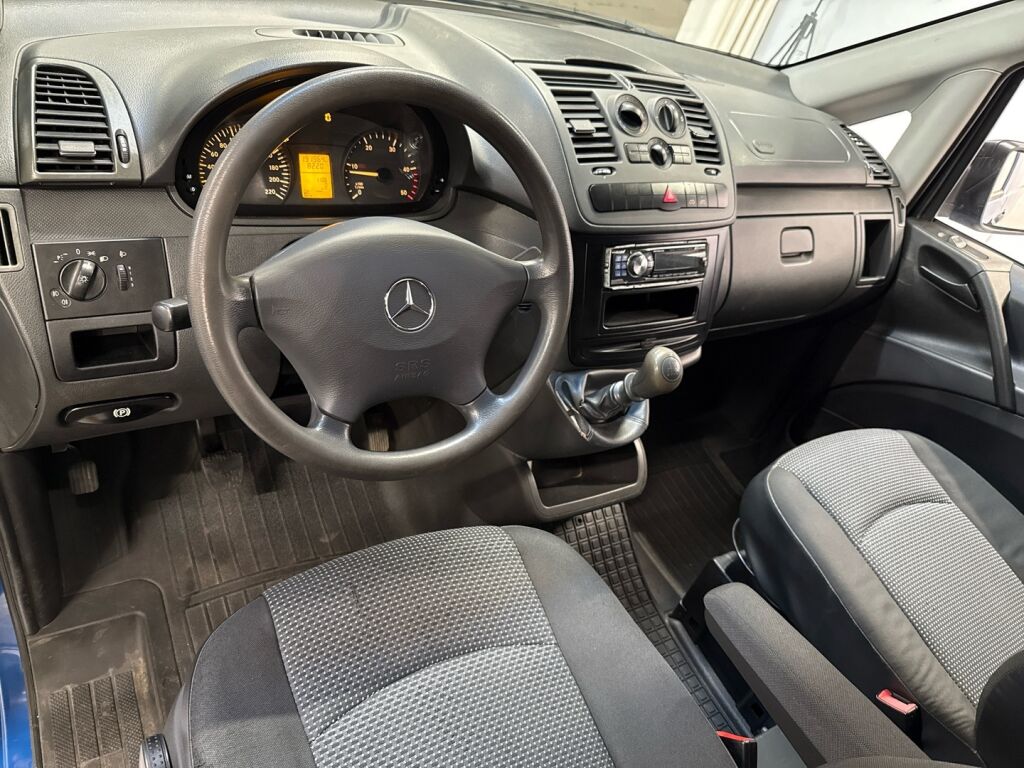 Mercedes-Benz Vito 2012 Sininen
