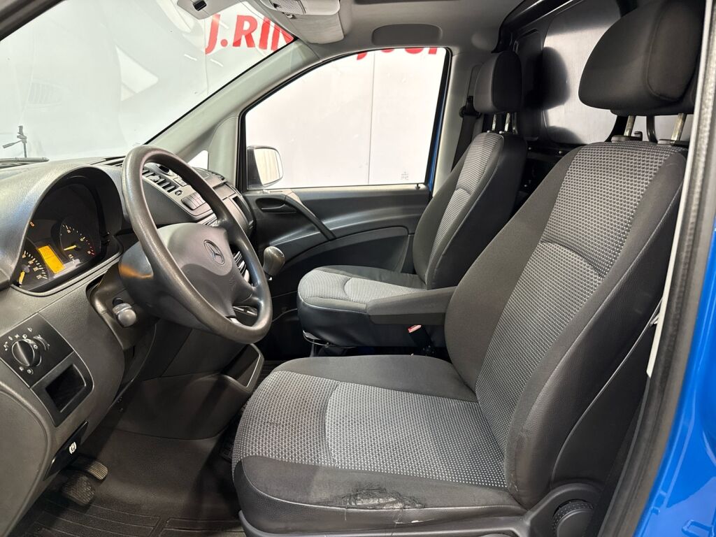 Mercedes-Benz Vito 2012 Sininen