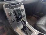 Volvo V70 2014 Musta