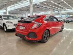 Honda Civic 2018 Punainen