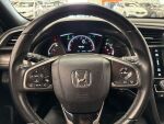 Honda Civic 2018 Punainen