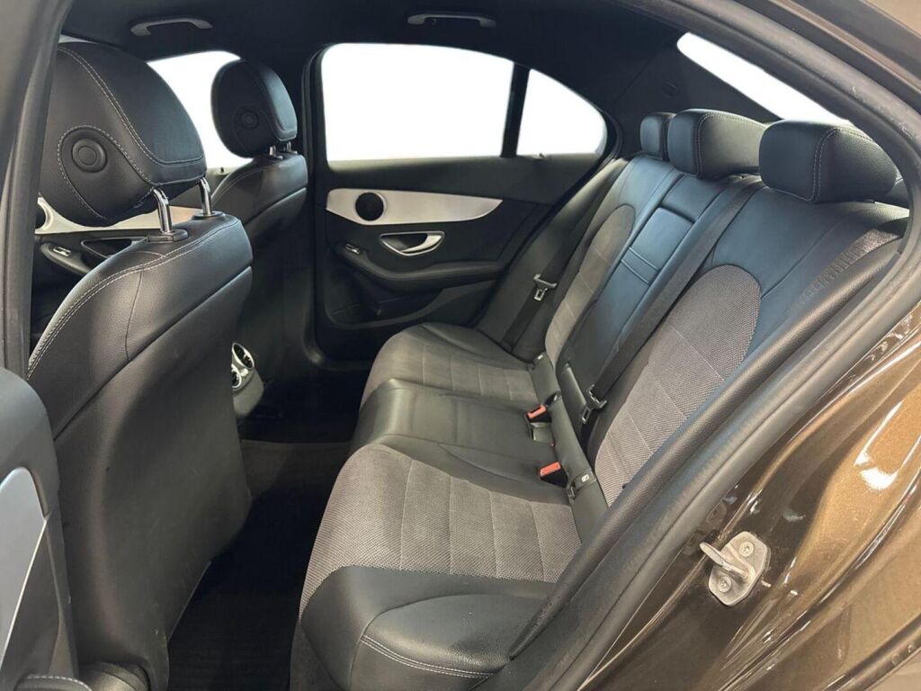 Mercedes-Benz C 2018 Metallinhohto Ruskea (beige)