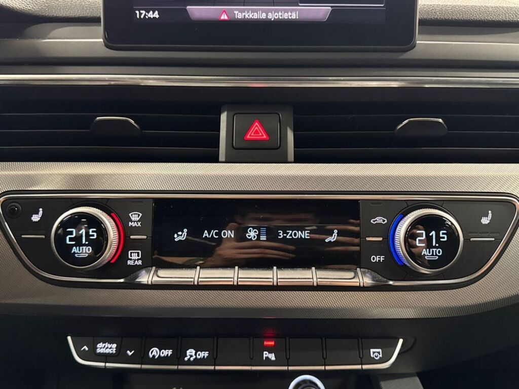 Audi A5 2018 Sininen