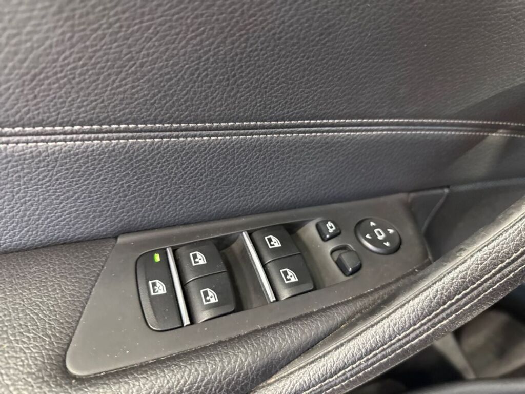 BMW 520 2018 Musta