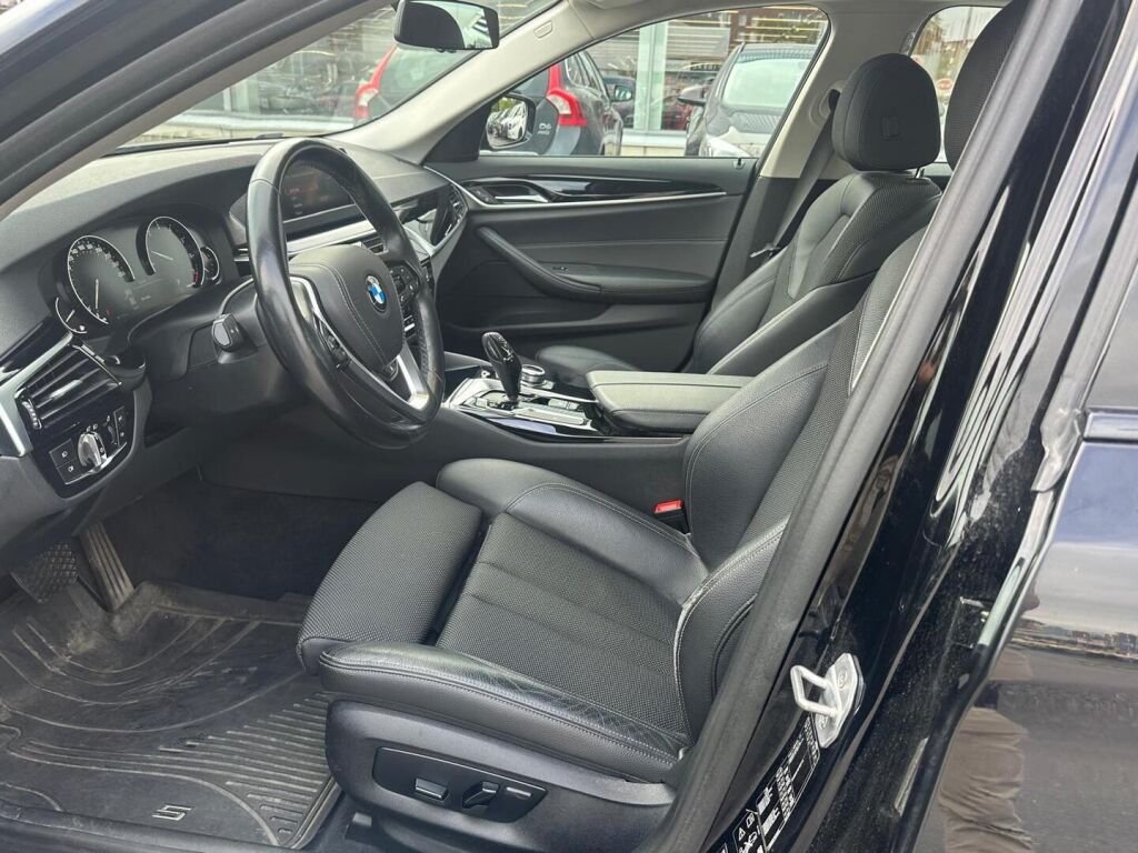 BMW 530 2018 Musta