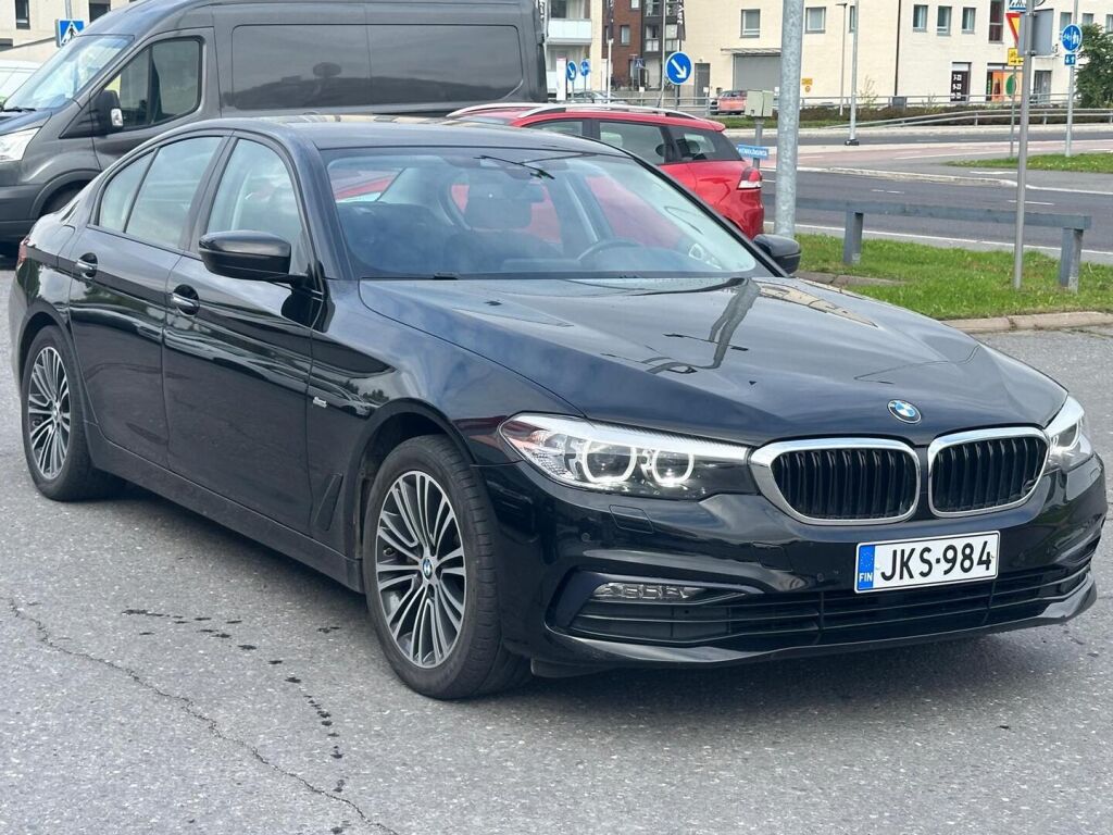 BMW 530 2018 Musta