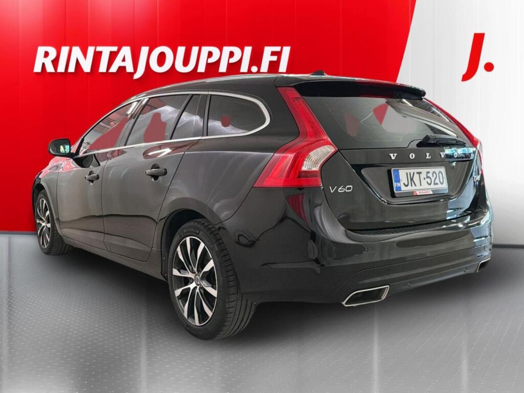 Volvo V60 2018 Musta