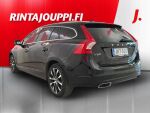 Volvo V60 2018 Musta