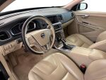 Volvo V60 2018 Musta