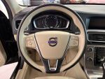 Volvo V60 2018 Musta