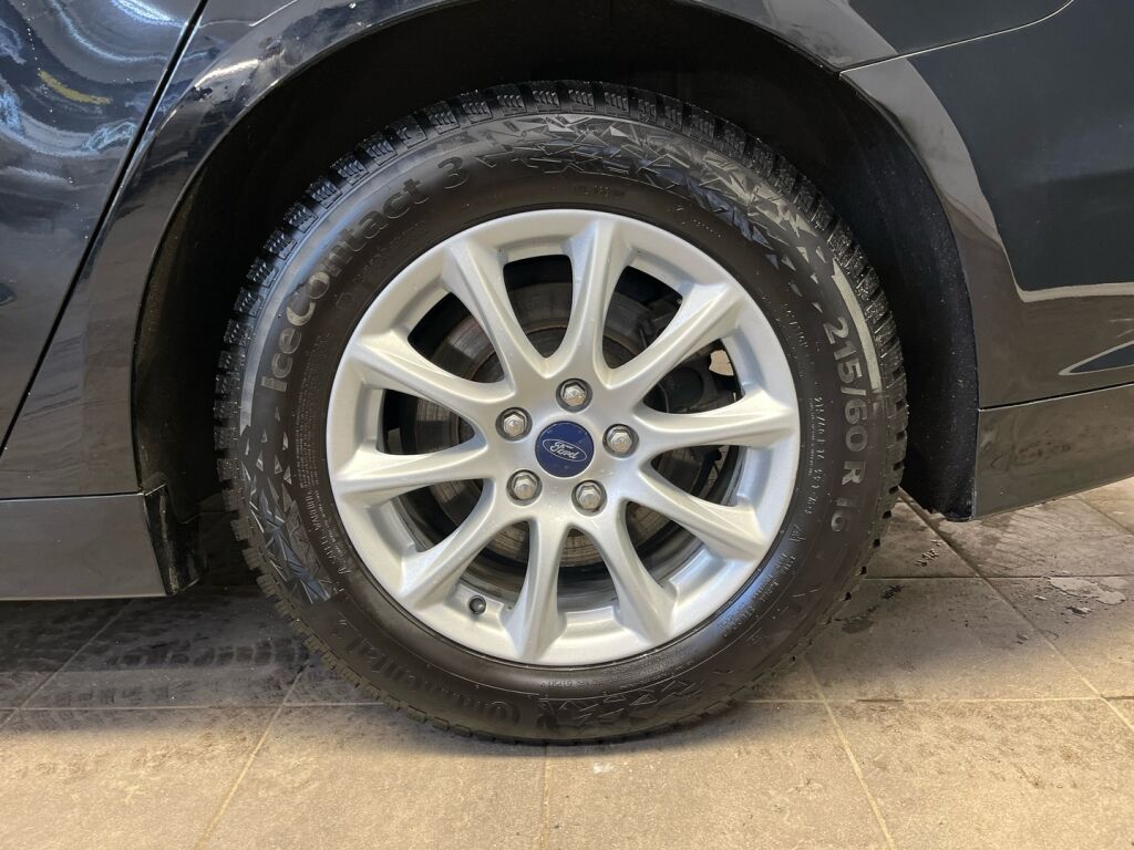 Ford Mondeo 2018 Musta