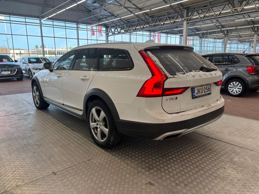 Volvo V90 Cross Country 2018 Valkoinen