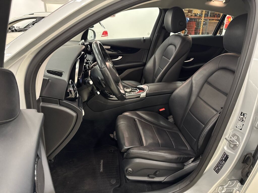 Mercedes-Benz GLC 2018 Harmaa