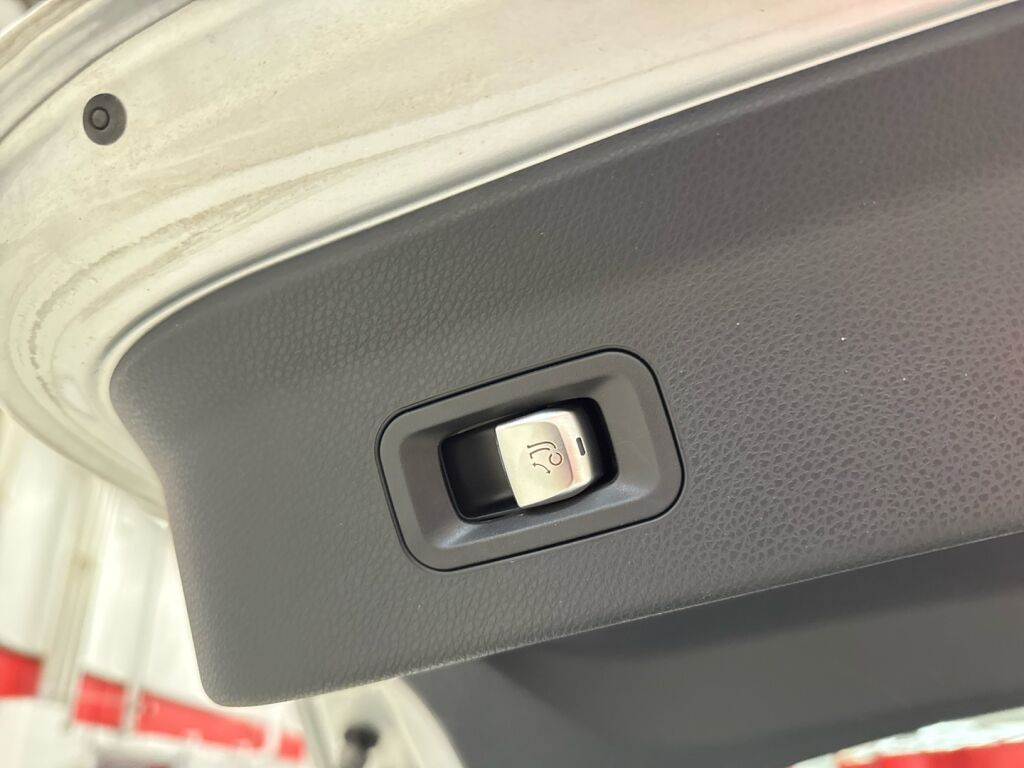 Mercedes-Benz GLC 2018 Harmaa