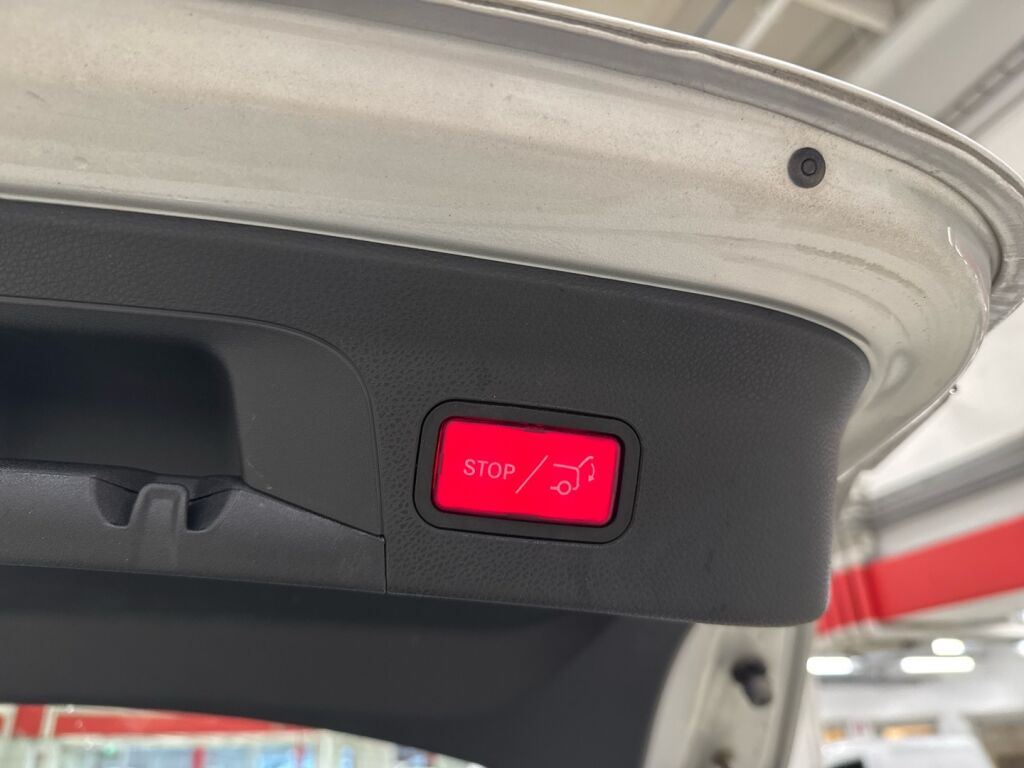 Mercedes-Benz GLC 2018 Harmaa