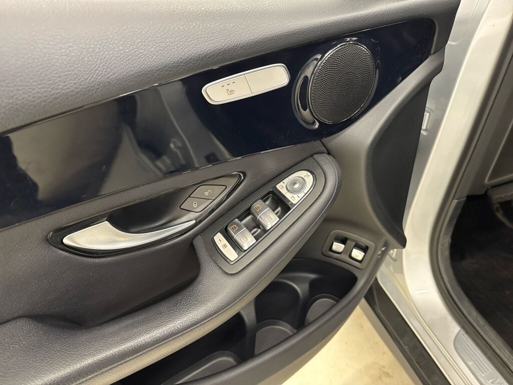 Mercedes-Benz GLC 2018 Harmaa