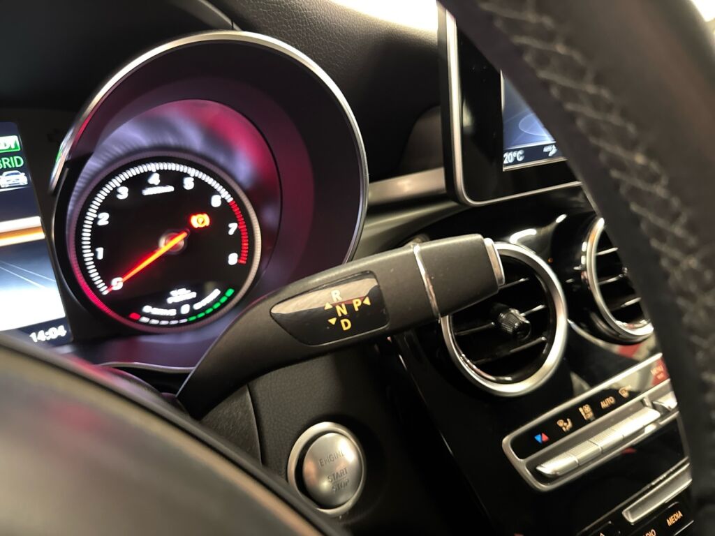 Mercedes-Benz GLC 2018 Harmaa