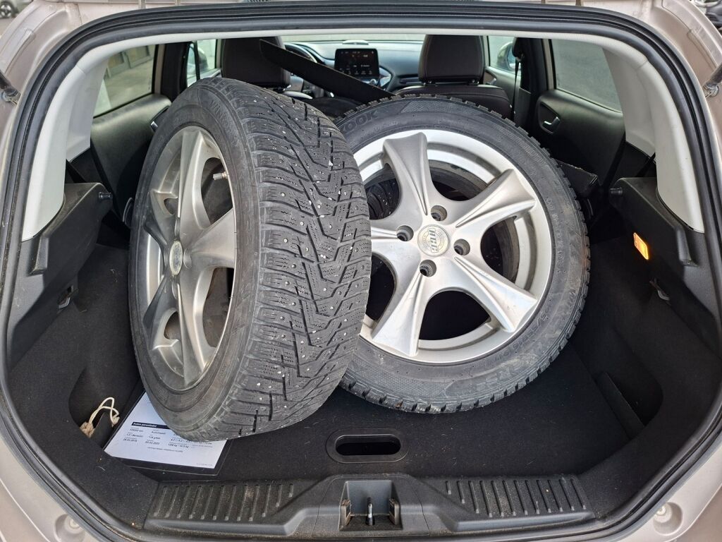Ford Fiesta 2018 Harmaa