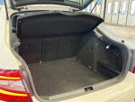 Skoda Octavia 2018 Valkoinen