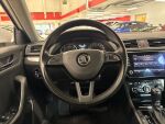 Skoda Superb 2018 Valkoinen