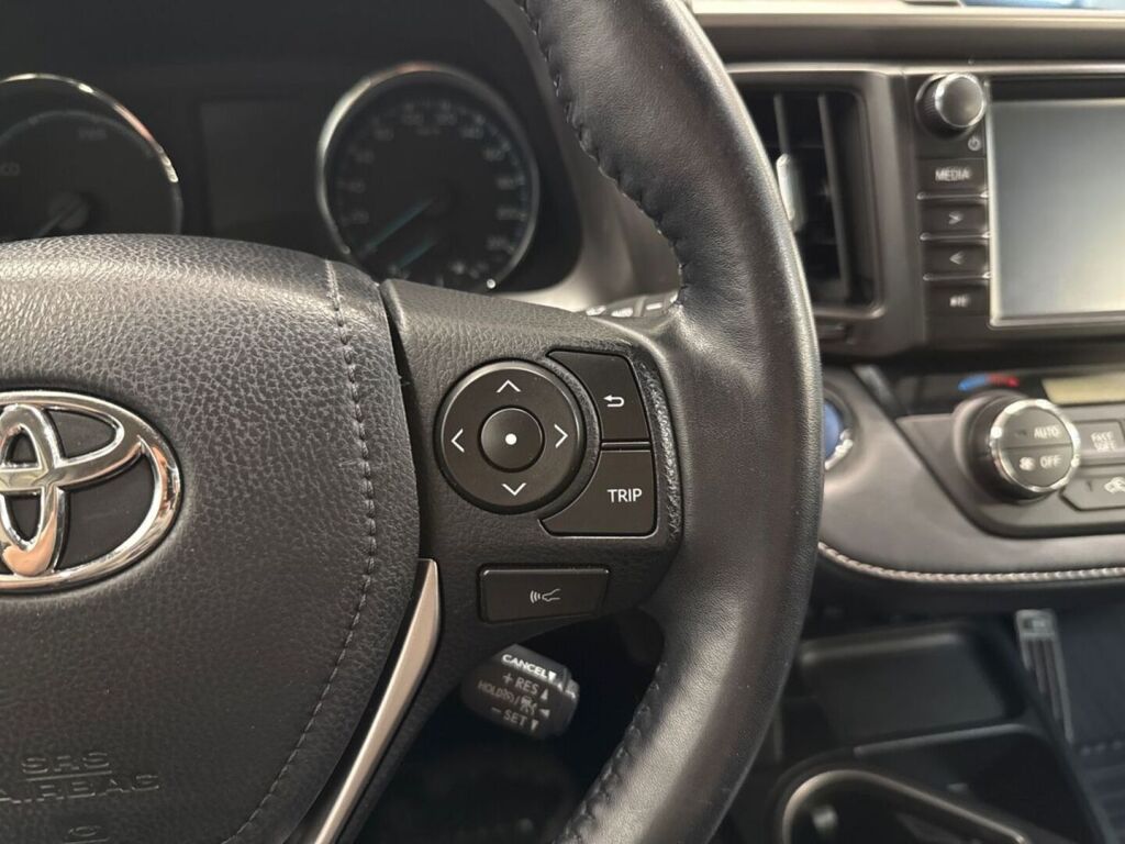 Toyota RAV4 2018 Musta