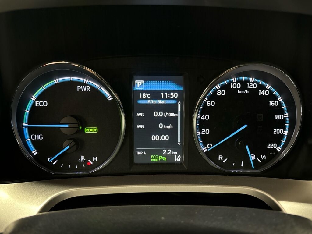Toyota RAV4 2018 Musta
