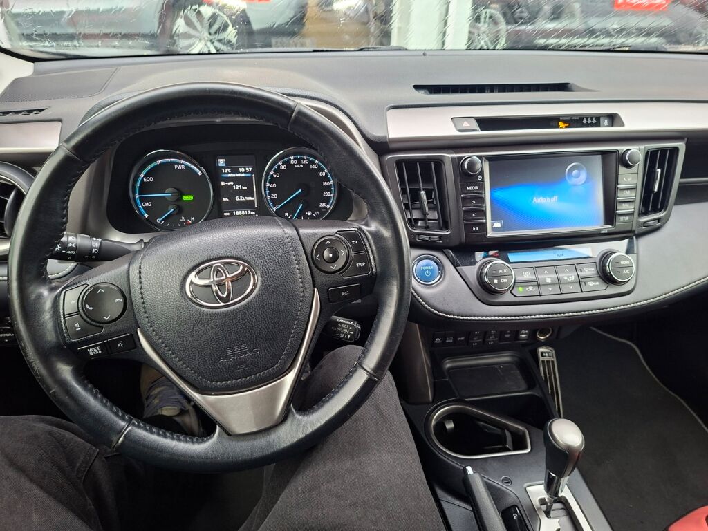 Toyota RAV4 2018 Musta