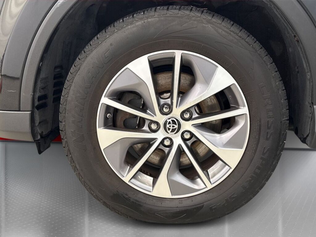 Toyota RAV4 2018 Musta