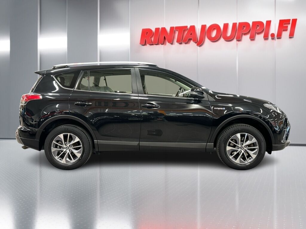 Toyota RAV4 2018 Musta