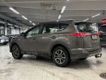Toyota RAV4 2018 Ruskea (beige)