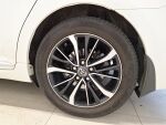Toyota Avensis 2018 Valkoinen