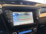 Toyota Avensis 2018 Valkoinen