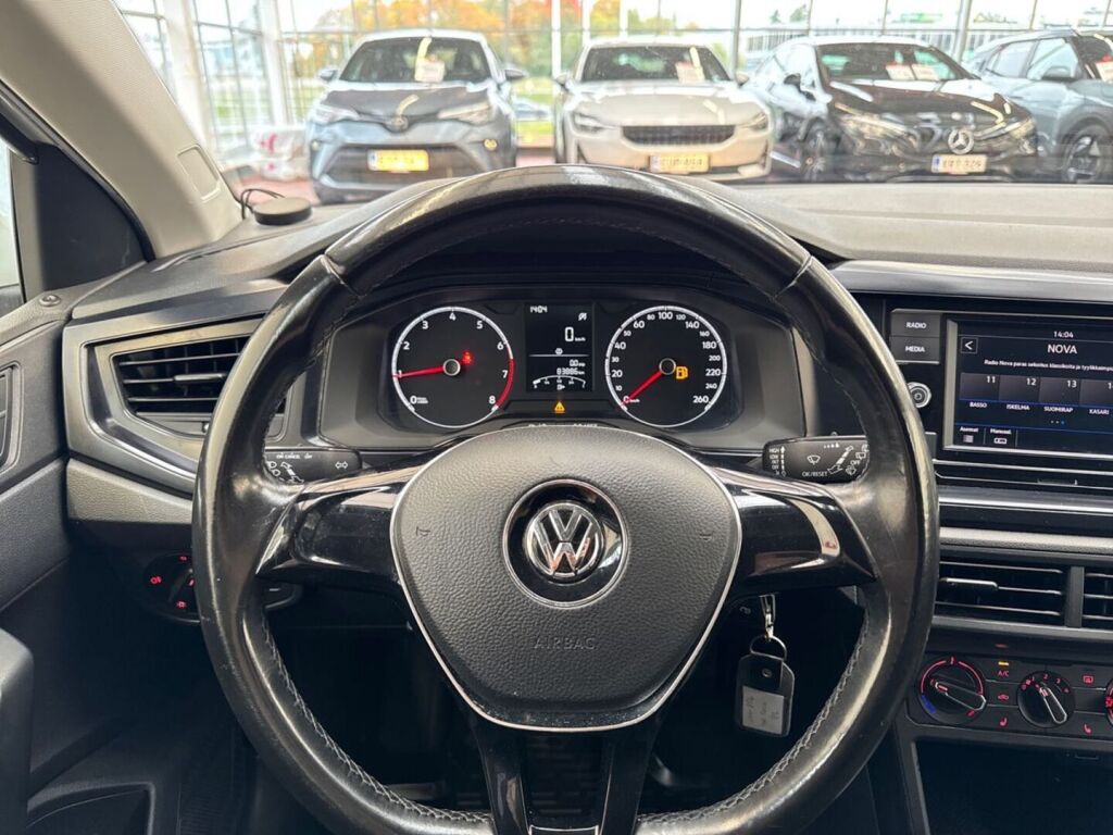 Volkswagen Polo 2018 Valkoinen