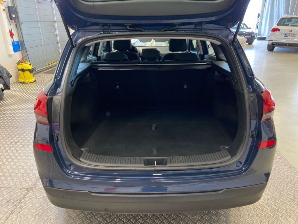 Hyundai i30 Wagon 2018 Sininen