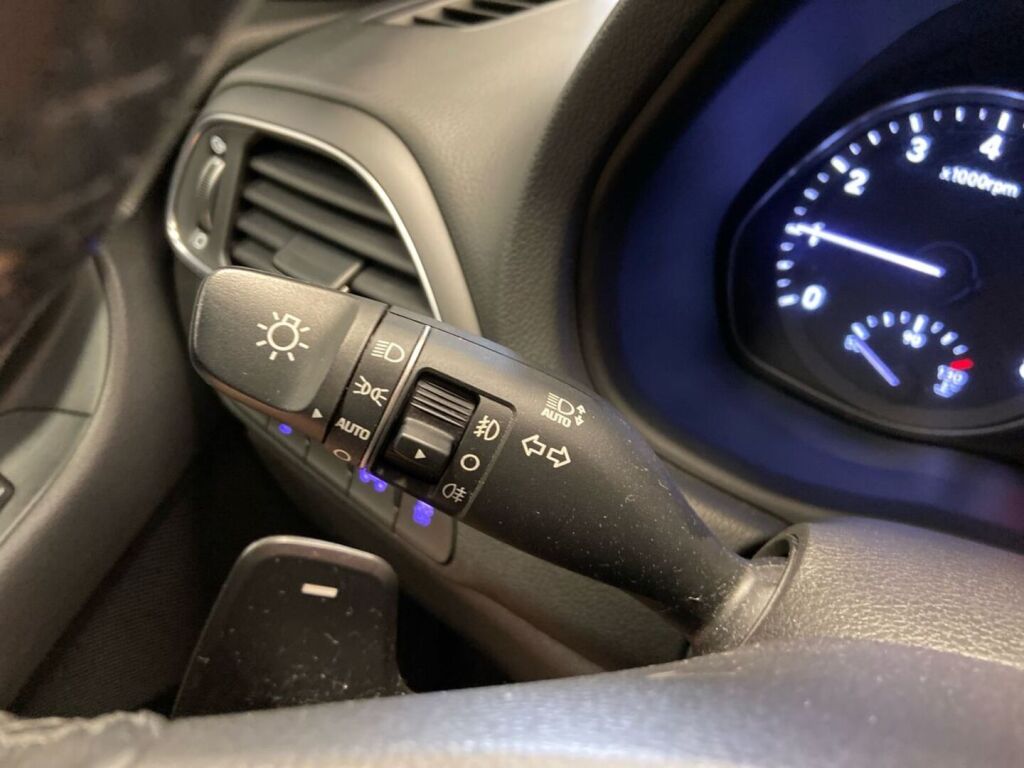 Hyundai i30 Wagon 2018 Sininen
